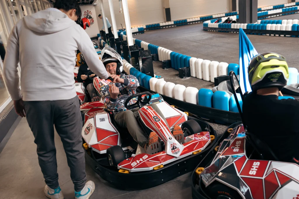 gokart szekesfehervar belteri palya 85