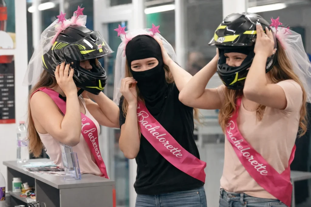 lánybúcsú gokart élmény